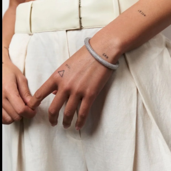 Lili Claspe Sloane Pave Cuff - Picture 2 of 7